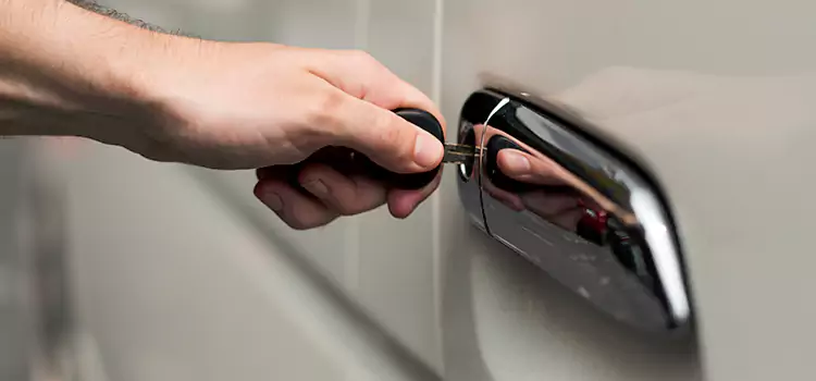 Why Choose Our Auto Locksmith Team in Allendale, MI?